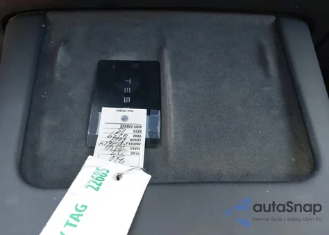 2022 Tesla Model Y from USA, damaged, VIN 7SAYGDEE3NF386239